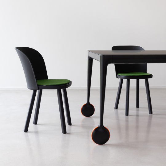 Magis Big_Will Table