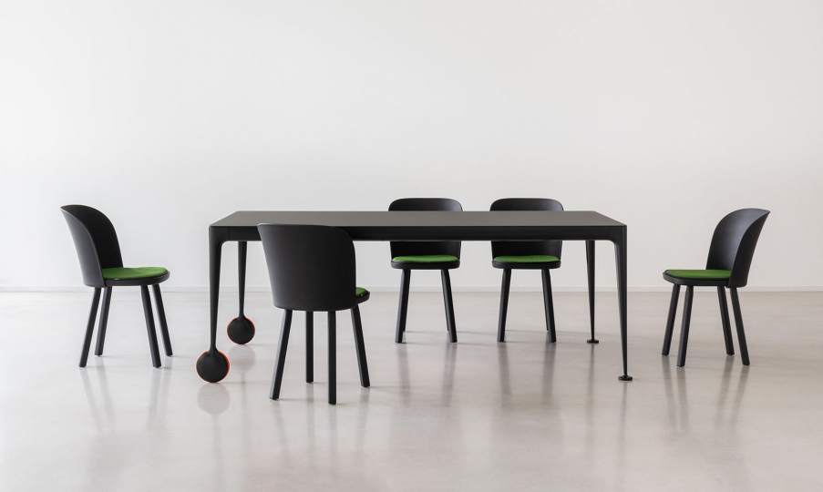 Magis Big_Will Table