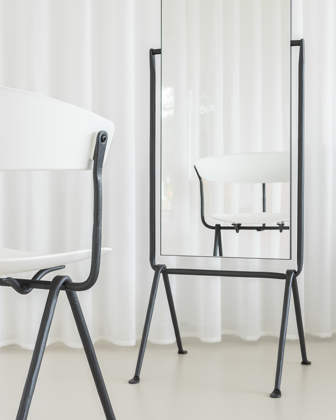 Magis Officina Mirror