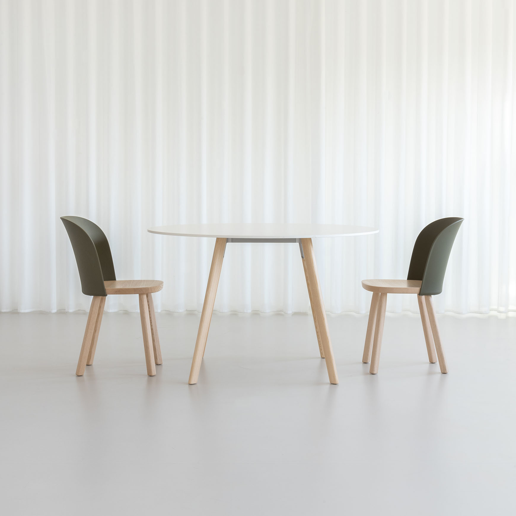 Magis Alpina Chair